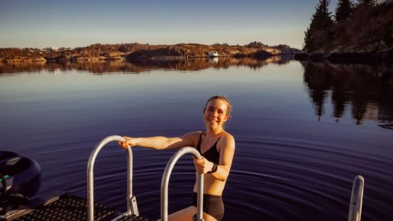 Oygarden: Strilasauna Kolltveit Experience
