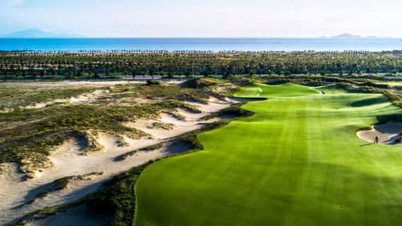 Khanh Hoa: Experience KN Golf Links Cam Ranh Course with Green Fee, Caddie