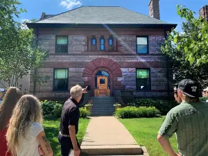Walking St. Paul Summit Ave. Victorian Homes Private Tour (2 hrs)