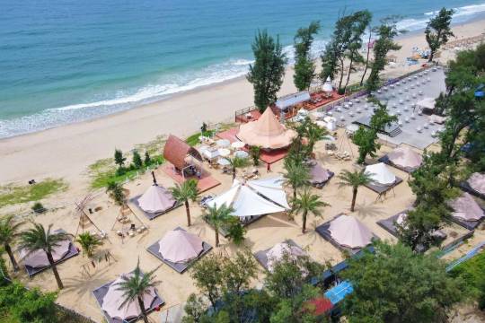 Shenzhen ONLYONE Yishanhai Coffee·Overnight Camping [Luxury Sea View Air-conditioned Tent + Accommodates 4 People + Optional King or Twin Beds]