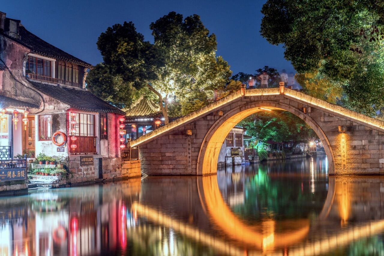 Hangzhou andata e ritorno: Wuzhen + Antico villaggio di Nanxun|Un ordine, un gruppo|Cinese, inglese e altre lingue - noleggio con conducente esclusivo personalizzato
