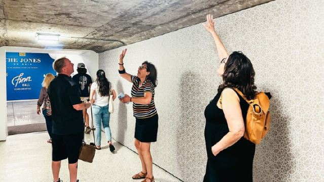 Astroville Tunnel Tour of Downtown Houston (Air-Conditioned)