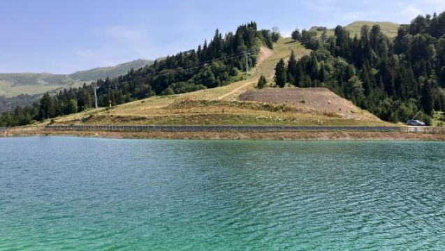 Bakuriani: Cable Car Ride and Mitarbi Village Tour