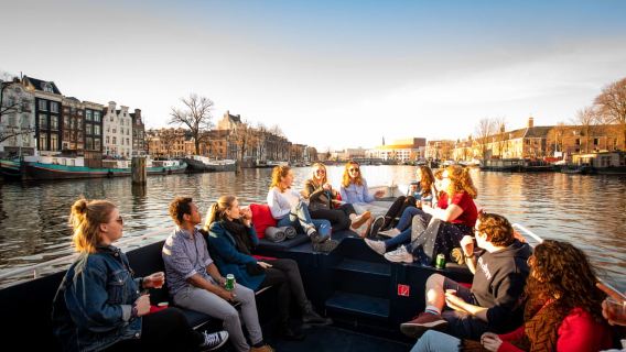 Recorrido a pie para grupos pequeños por Ámsterdam con crucero por los canales