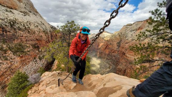 Springdale: Geführte Wanderung zum Gipfel des Angels Landing mit Genehmigung
