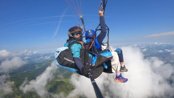 Brasov (:) Esperienza di parapendio in tandem
