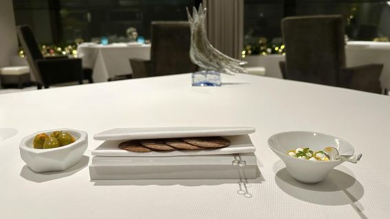 Prenotazione al ristorante popolare Ciel Bleu ad Amsterdam, Paesi Bassi