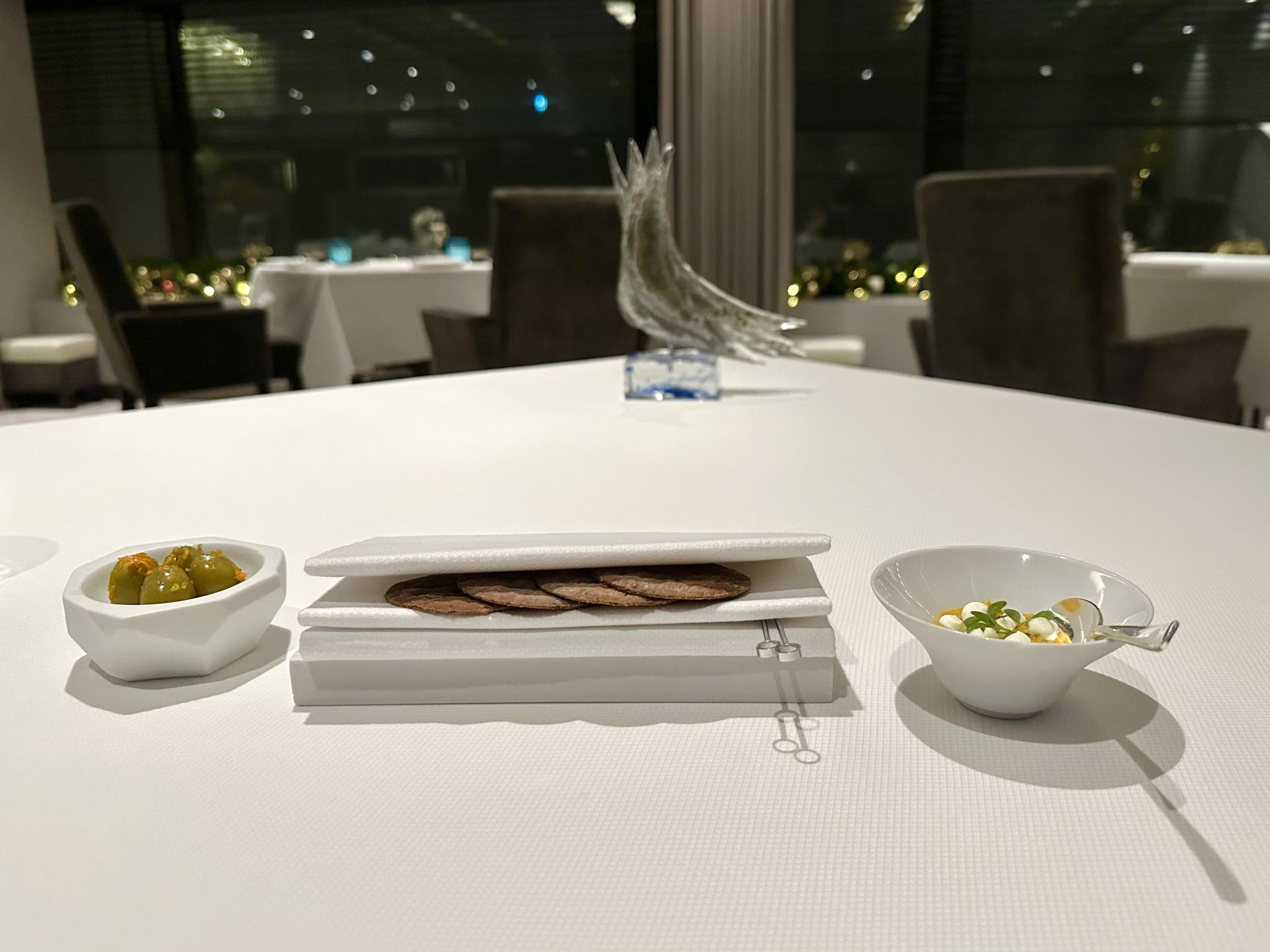 Amsterdam Ciel Bleu viral restaurant reservation service