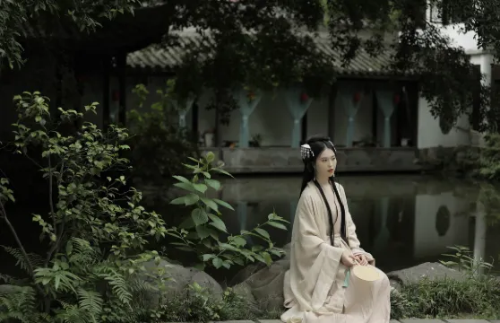 蒼南旅拍【生日寫真跟拍航拍|多語言翻譯專業攝影師/底片全送/一對一】