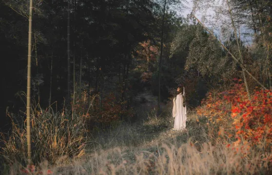 道真旅拍【中國儺城/洛龍古鎮/大沙河約拍跟拍航拍多語言翻譯本地攝影師】