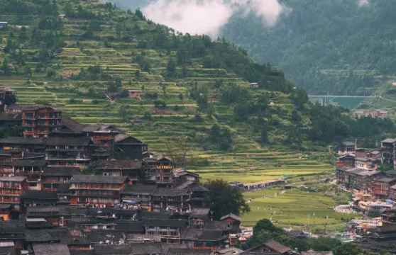 貴州︱貴陽/遵義/六盤水/荔波/畢節/安順/凱里/興義︱中文/英語/小語種︱導遊/翻譯/地陪/旅行服務/City walk