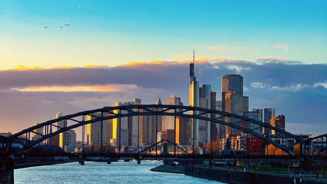 Frankfurt, Germany - Old Opera House - Goethestraße - Frankfurt Cathedral - private charter - top pick