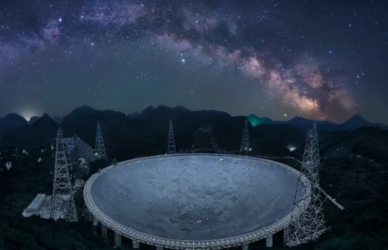 【中國貴州】中文/英語/法語/韓語/小語種/專業導遊/翻譯/地陪/景點玩樂/City walk/商務&展會翻譯