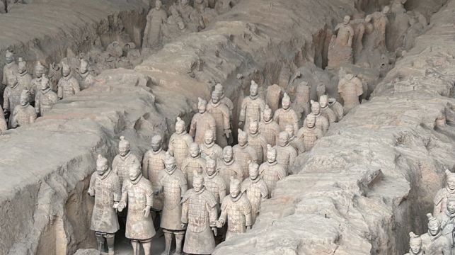 西安秦始皇帝陵博物院（兵馬俑）+趣味人工講解+無線耳麥【12人精品小團丨可選場次丨資深老師講解丨深度精講】