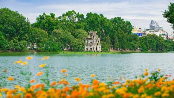 Private Tour | 1-Day Hanoi Highlights: Heritage Sites, Old Streets & Local Flavors