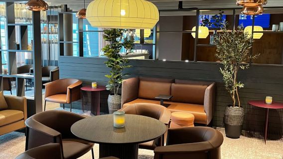 VIP-Lounge-Gutschein für den Flughafen Oslo (OSL) in Norwegen | VIP-Lounge für Umsteigepassagiere, Wartezeit bei Rückflug, Duschen und Erholung