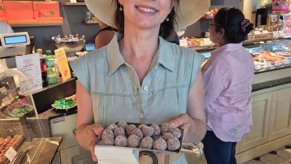 Zurich: Chocolate, Art, and History walking tour