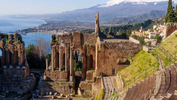 Passeio de um dia ao vulcão de Catânia na Itália + Taormina saindo de Catânia