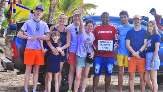 Tour of the island in an off-road pickup truck or minibus with Roberto Tours