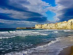 One day to Cefalù and Geraci Siculo from Palermo, private tour