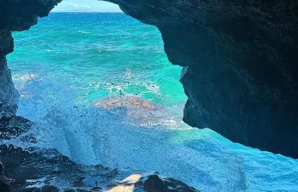 菲律賓長灘島水晶島+魔術島雙島遊|包含浮潛 & BBQ 燒烤午餐