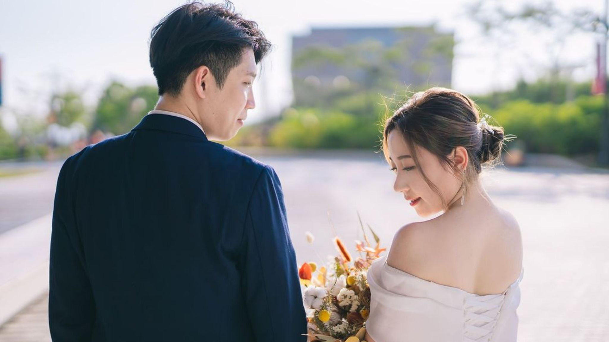 Hong Kong Trip Moments[Light Wedding Photography + All Raw Photos Included + Full Color Grading + 2-Day Photo Delivery | Snapro Photographer]