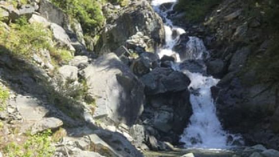 Parco Garibaldi: escursione al lago Garibaldi