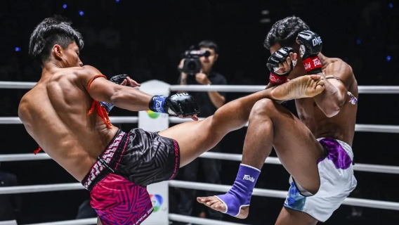 การแสดงมวยไทยท่าแพ เชียงใหม่ ประเทศไทย Thaphae Thai Boxing