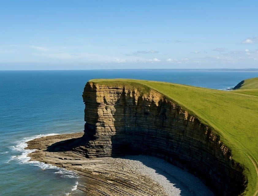 Cardiff: tour di un giorno tra scogliere, baie e castelli nel Galles del Sud