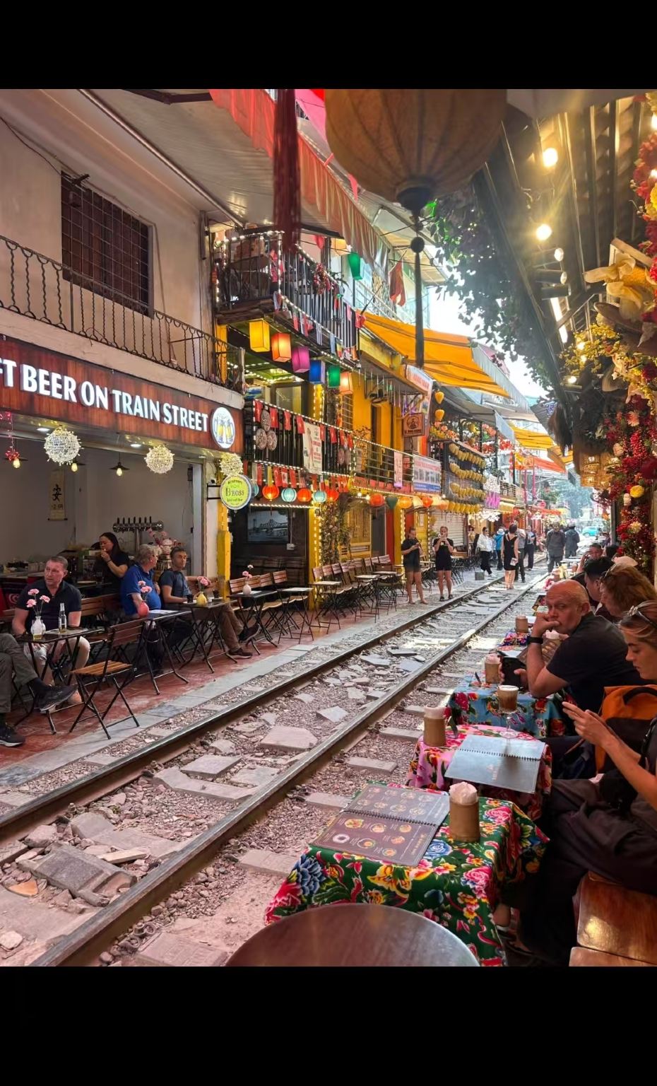 Vietnam + tour di un giorno nella città di Hanoi (Via del Treno, Ponte Long Bien, Cattedrale di San Giuseppe)