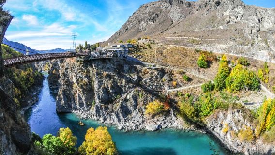 紐西蘭·皇后鎮卡瓦勞河高空彈跳+瓦納卡鎮【寶藏小鎮】包車一日遊