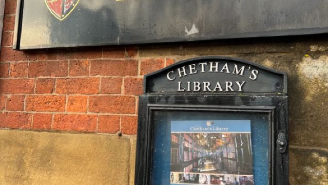 Lawatan sehari ke Katedral Manchester, Perpustakaan Chetham dan Muzium Bola Sepak di UK