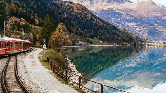 Lake Como & St. Moritz: Day Tour from Milan + Bernina Red Train Ride & Cruise