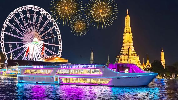 Royal Galaxy Magnolia Carnival Chao Phraya Opulence Cruise in Bangkok, Thailand
