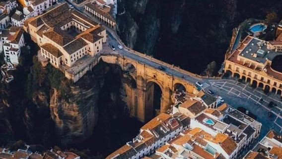 Seville round-trip to White Villages + Ronda - Private charter available - Top pick