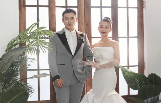 雲和Trip Moments【一對一約拍跟拍婚拍街拍抓拍航拍攝影攝像/多語言翻譯】