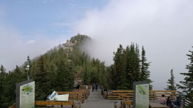 加拿大卡爾加里-班夫國家公園【中文包車自由行】