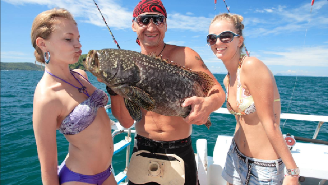 Excursion en bateau partagé ou privé à Phuket, Thaïlande : pêche en mer, snorkeling et transfert depuis l'hôtel
