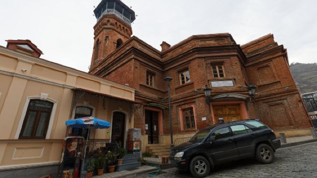 Private charter to Narikala Castle, Tbilisi Juma Mosque, Legvtakhevi Waterfall, and Tbilisi Old Town