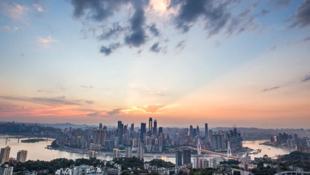 ประเทศจีน ฉงชิ่ง: หงหยาต้ง + เส้นทางเดินเขา + สิบแปดขั้น + หมู่บ้านห้างสรรพสินค้า + สะพานพันเกาลูน