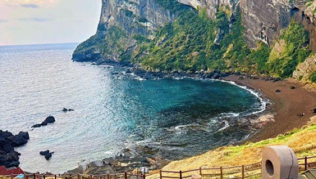 【彈性小團】濟州網紅牛島果凍海+城山日出峰+咸德海灘一日遊