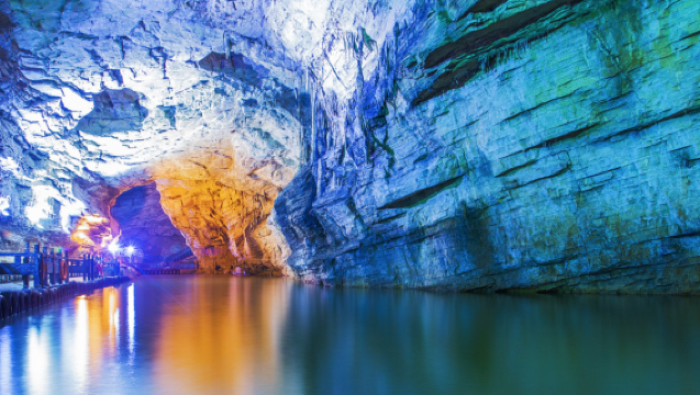 Zhangjiajie Grand Canyon  & Huanglong Cave Day Tour:Private Transfer Service+Ticket