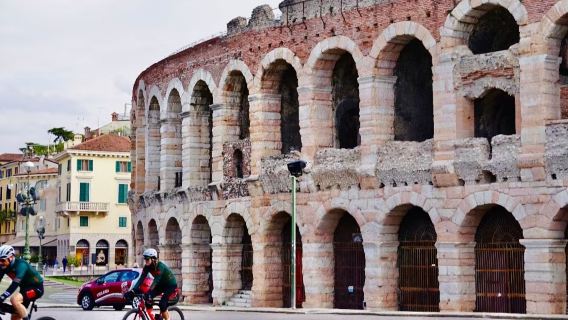 義大利威尼斯+維羅納+明喬河畔包車一日遊 /可定制行程