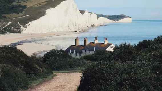 [Chinese/English private charter] Bristol round-trip + Seven Sisters cliffs + Brighton town + Royal Pavilion