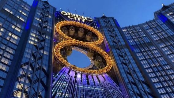 Persembahan "The House of Dancing Water" di City of Dreams Macau + pengalaman lawatan setengah hari Feris Roda 8-Shape