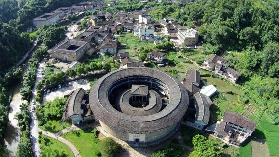 Tema del guardián del tulou | Banquete familiar del Príncipe de los Tulou de Yongding, Fujian [Aroma del fogón en los tulou]
