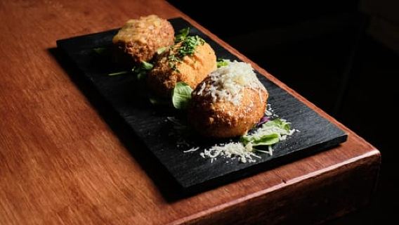 Secret Valencia Experience: The City and Its Flavors