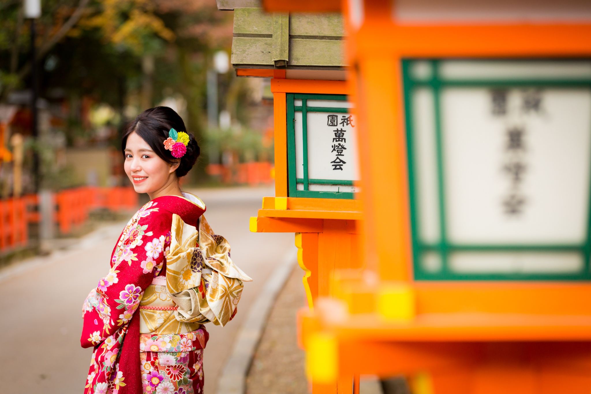 Kyoto, Japan | Yumeyakata Furisode or Houmongi rental Premium kimono rental experience