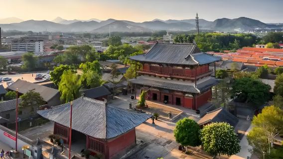 Tour 1 ngày Chùa Độc Lạc Thiên Tân + Chùa Bạch Tháp + Miếu Lỗ Ban + Văn Miếu + Làng văn hóa Tỉnh Tỉnh │ Tour riêng