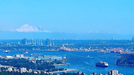 ทัวร์วันเดียว/ทัวร์หลายวัน สวนสะพานแขวนแวนคูเวอร์ + แกสทาวน์ + สแตนลีย์พาร์ค + หอสังเกตการณ์ พร้อมบริการภาษาจีนและภาษาอังกฤษ